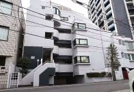 M-HOUSE 敷地内バイク駐輪場